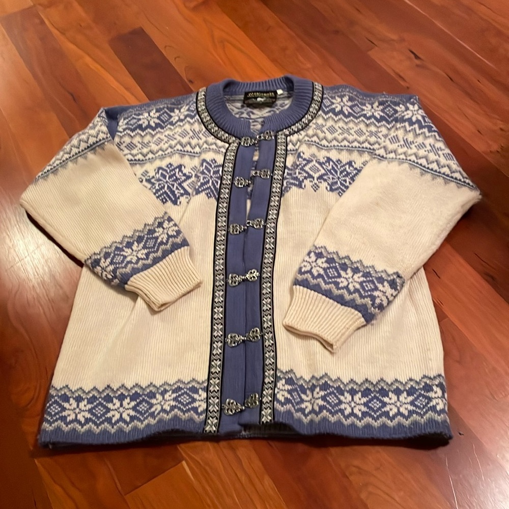 Wool sweater